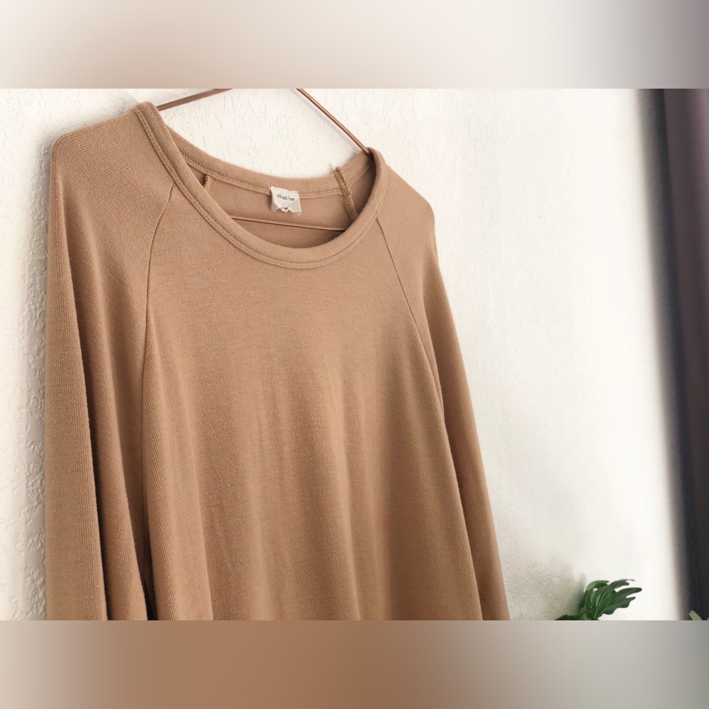 Woman’s Wilfred Free Sweater
